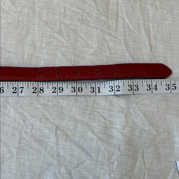Liz Claiborne Vintage Leather Red Belt with Gold Buckle Women Large - Picture 6 of 7